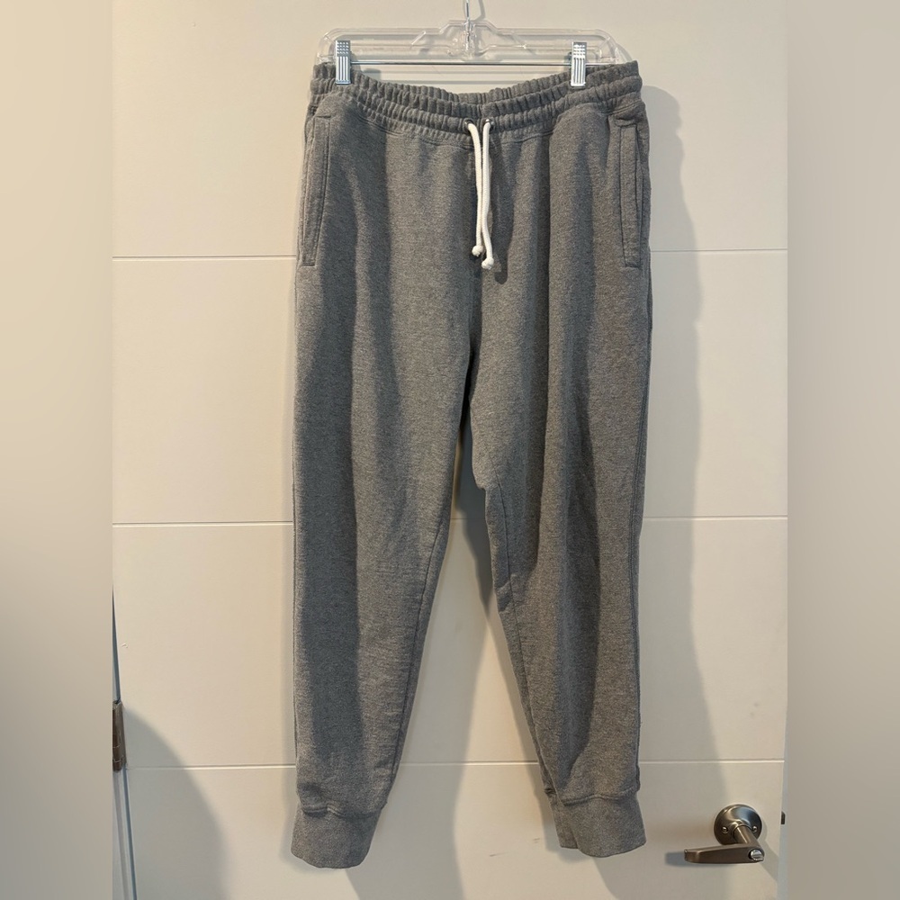 The North Face Gray Sweatpants Relaxed Fit